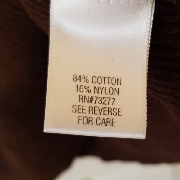 *SOLD* Apt 9 Chocolate Brown Cable Knit Sweater. - Picture 7 of 8